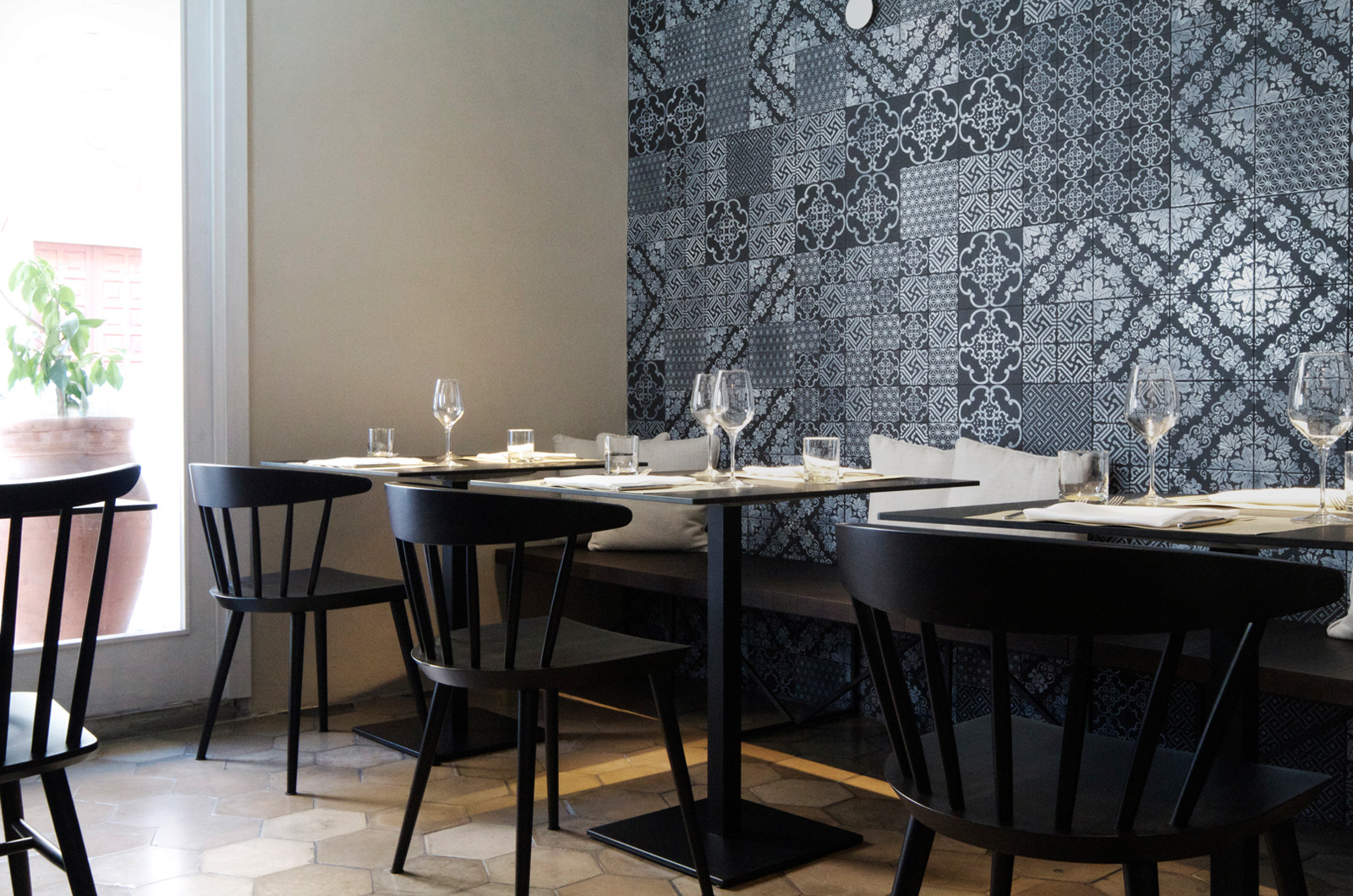 2015 - Ristorante Crocifisso - Noto (Siracusa) - VI-M studio - Patchwork of NOVECENTO + KOMON NATURA tiles