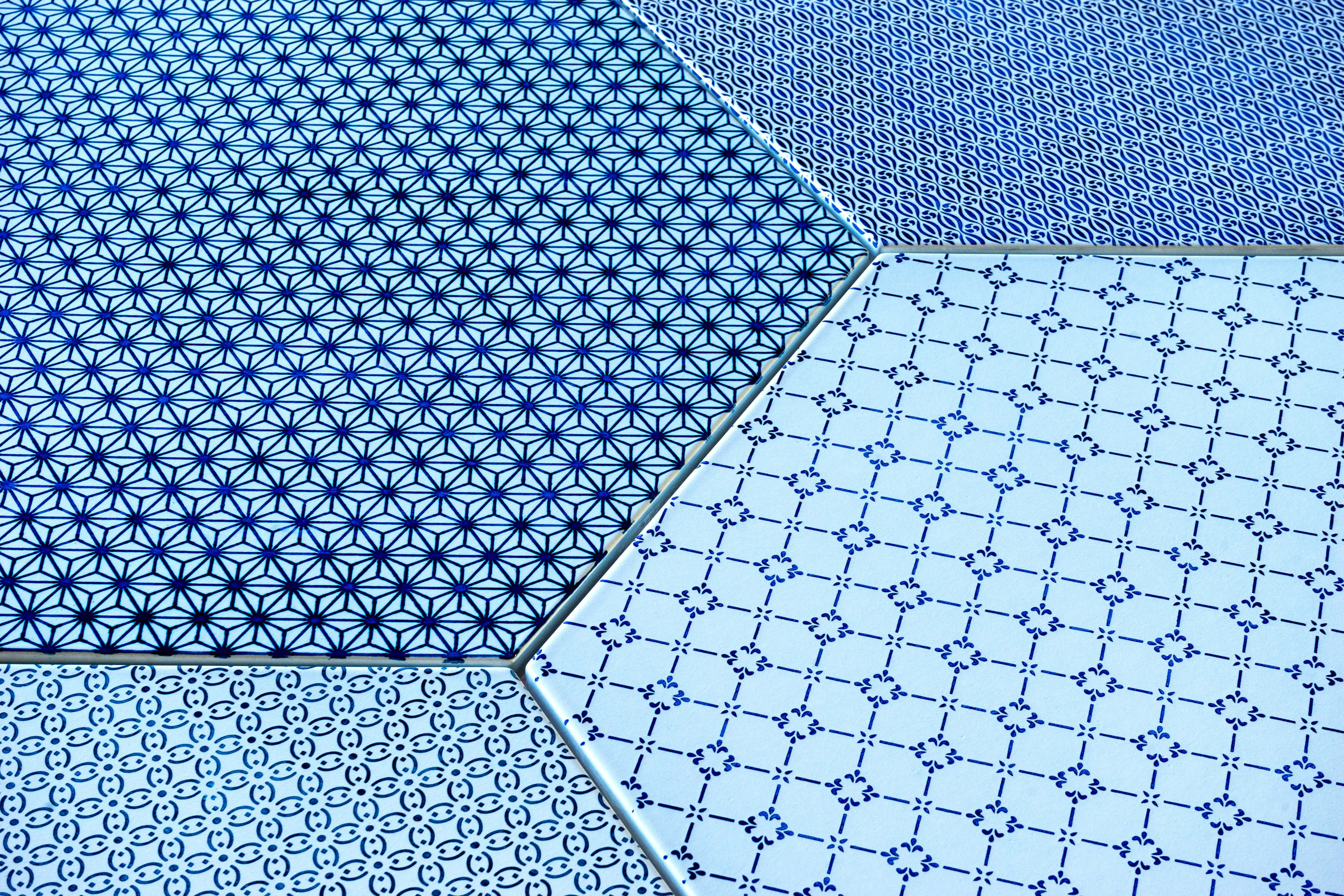 madeamano-collections-hexagonTable-table-details